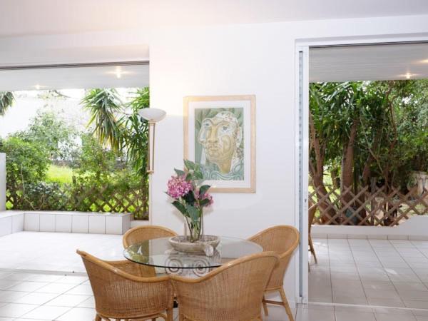Apartamento Vouliagmeni'S Secret Garden Near The Sea Atenas Exterior foto